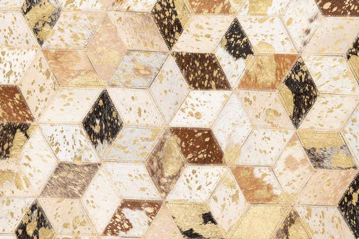 5' x 7' 10 Cowhide Leather Rug