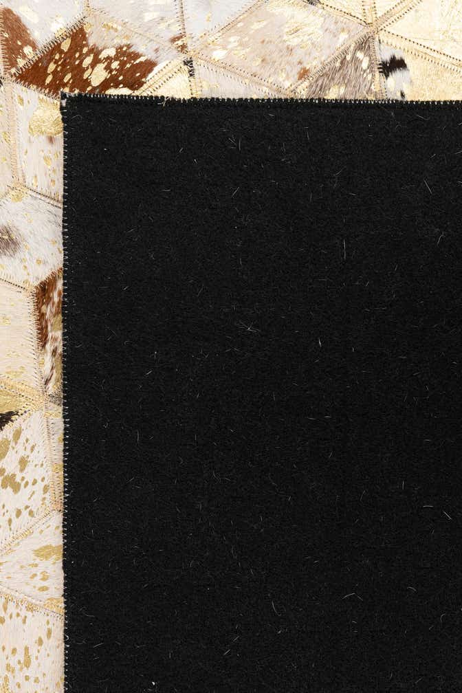 5' x 7' 10 Cowhide Leather Rug
