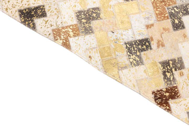 5' x 7' 10 Cowhide Leather Rug