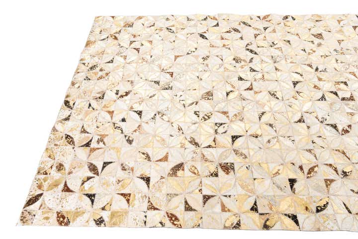 5' x 8' Cowhide Leather Rug