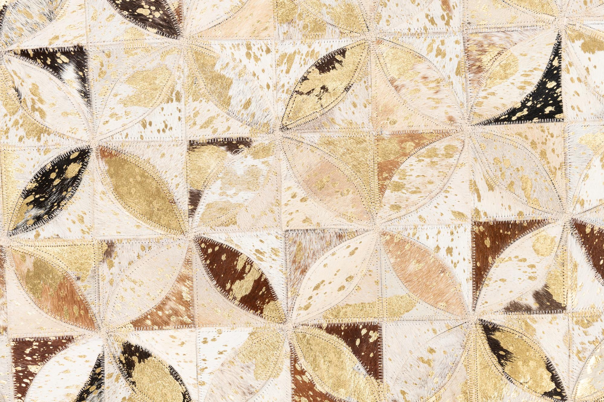 5' x 8' Cowhide Leather Rug