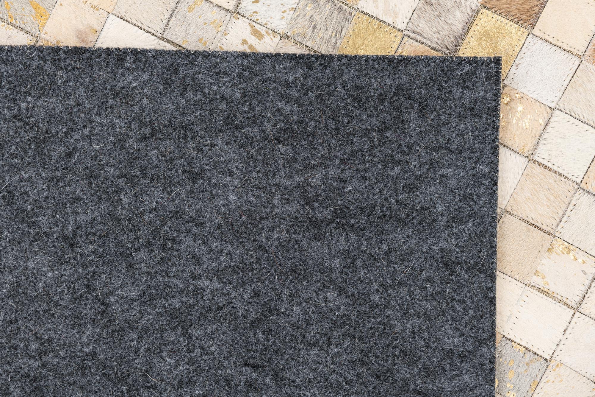 5' x 8' 1 Cowhide Leather Rug