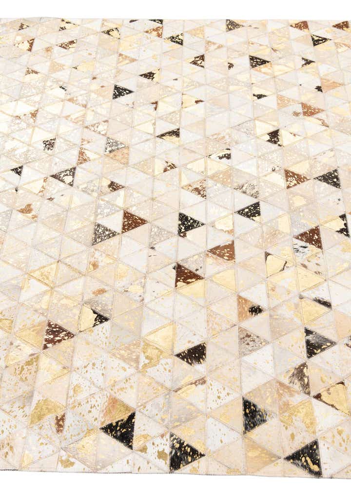 4' 10 x 7' 10 Cowhide Leather Rug