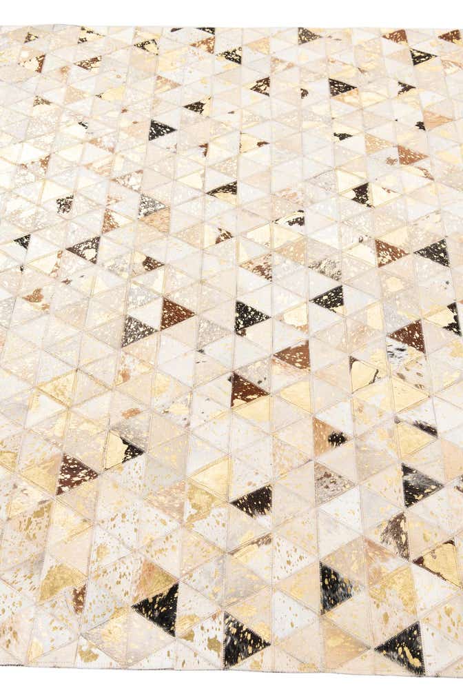 4' 10 x 7' 10 Cowhide Leather Rug