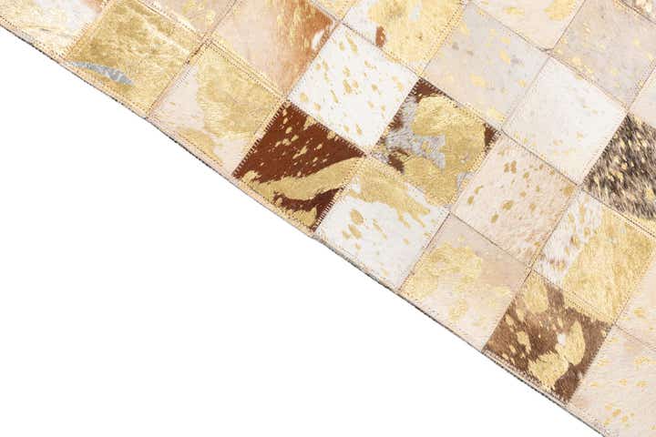 5' x 8' Cowhide Leather Rug