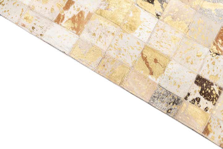 5' 1 x 8' Cowhide Leather Rug