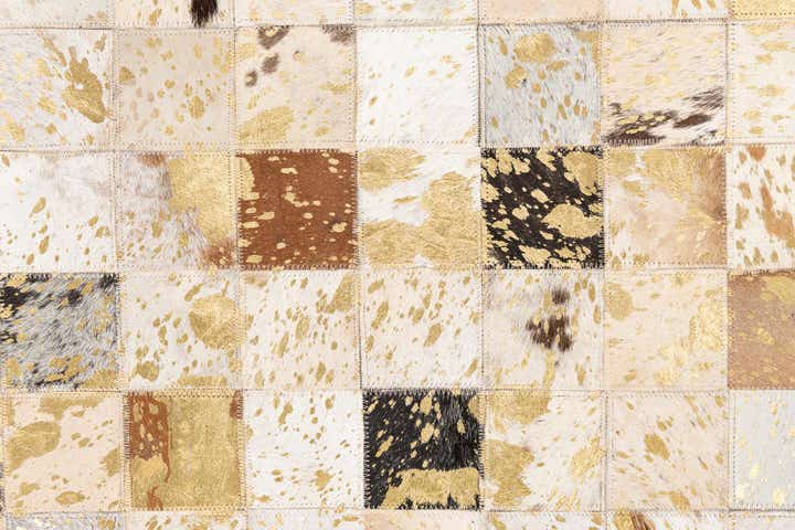 5' 1 x 8' Cowhide Leather Rug