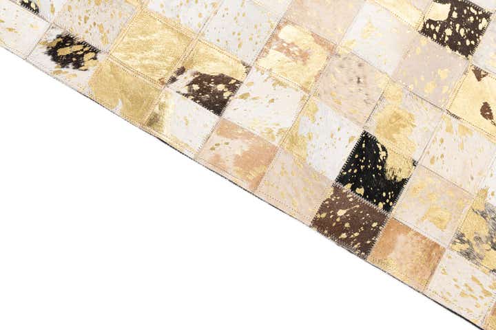 5' x 8' Cowhide Leather Rug