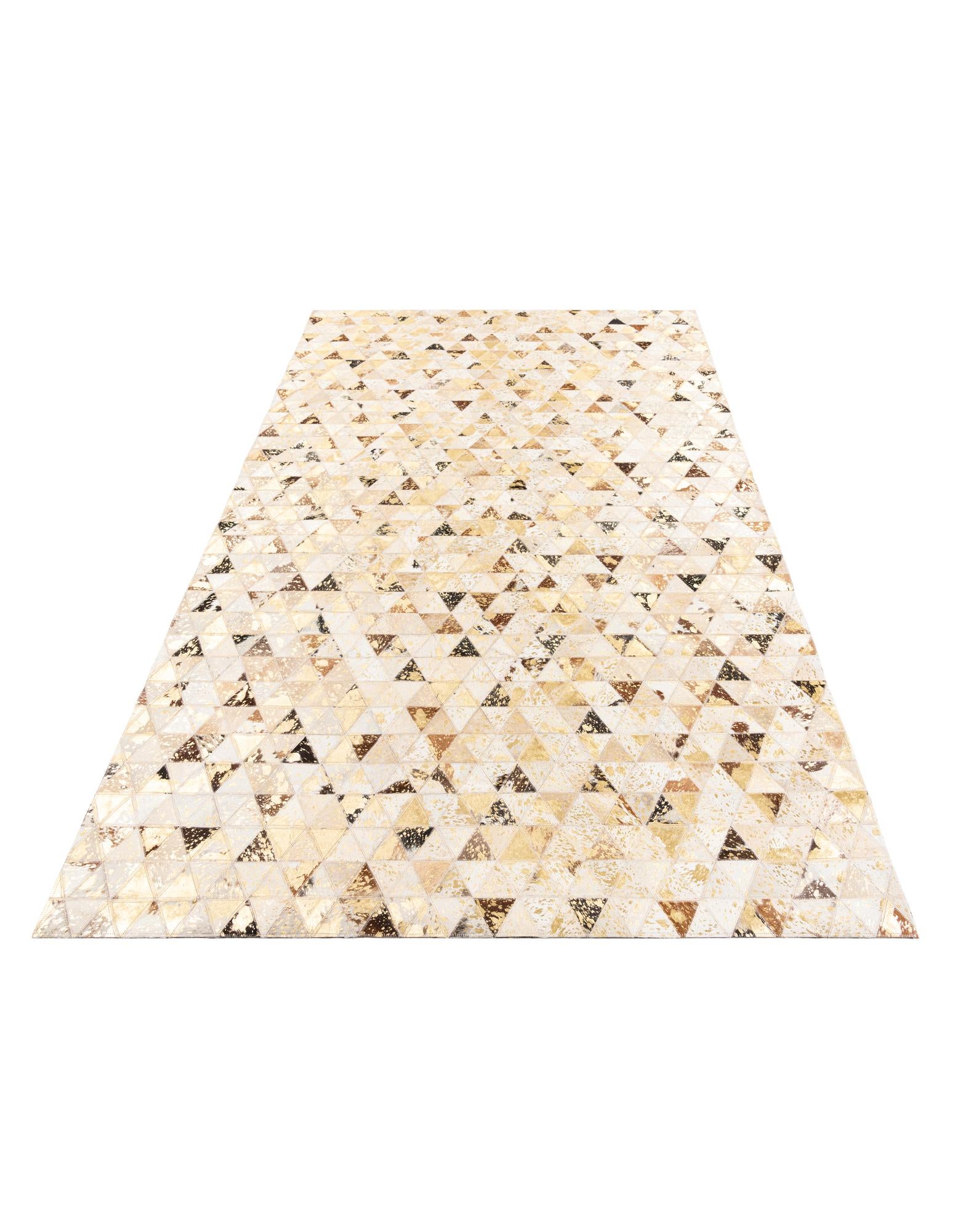 4' 10 x 7' 10 Cowhide Leather Rug