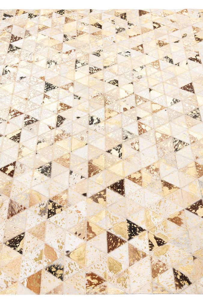 4' 10 x 7' 10 Cowhide Leather Rug