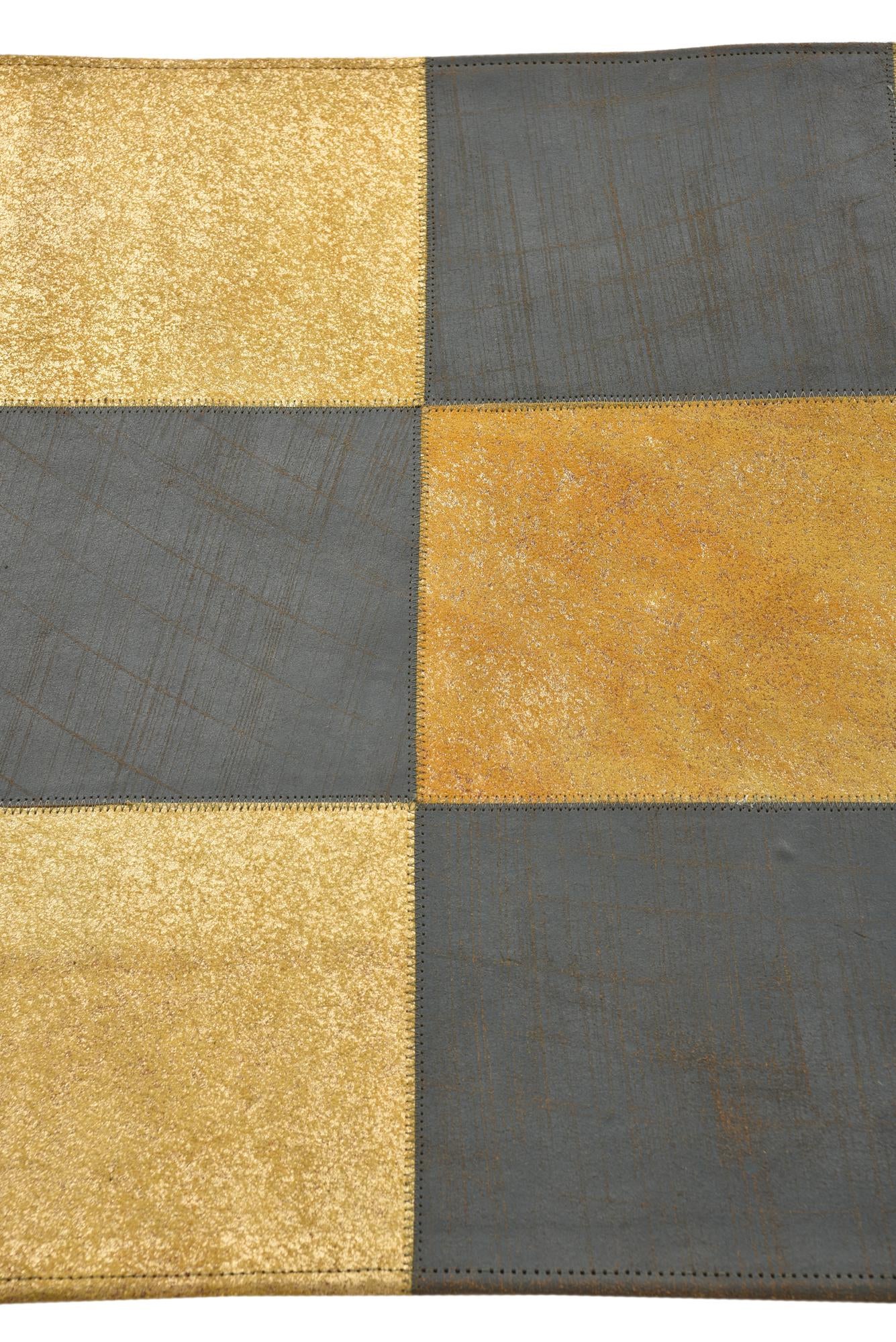 2' x 3' Cowhide Rug