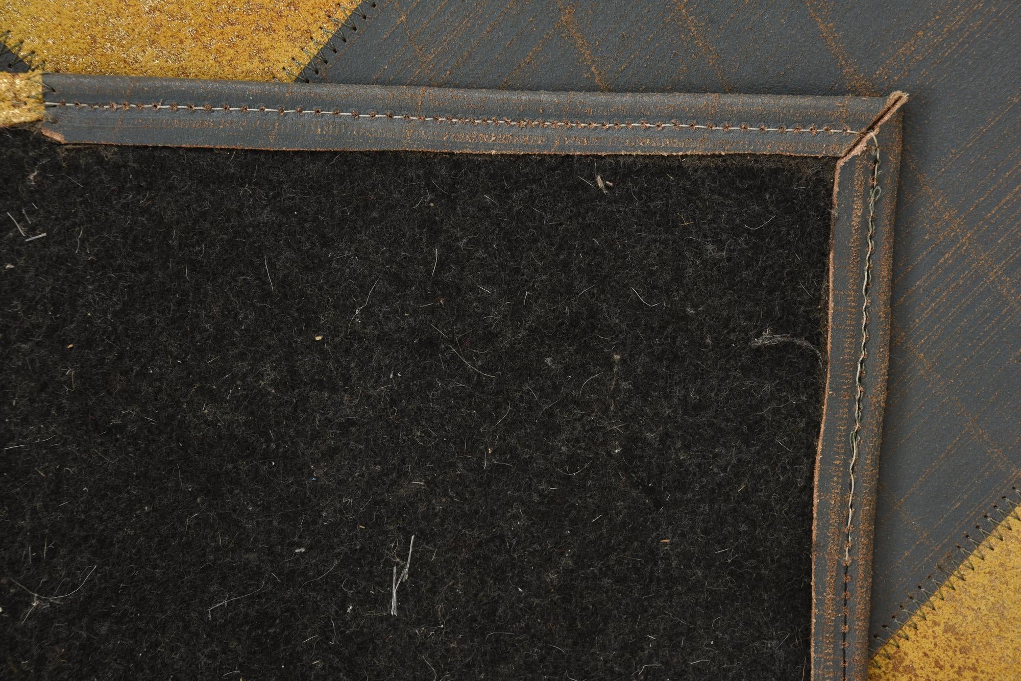 2' x 3' Cowhide Rug