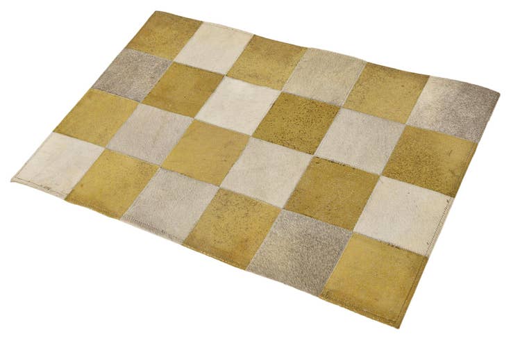 Detail image of 2' 1 x 3' Cowhide Rug