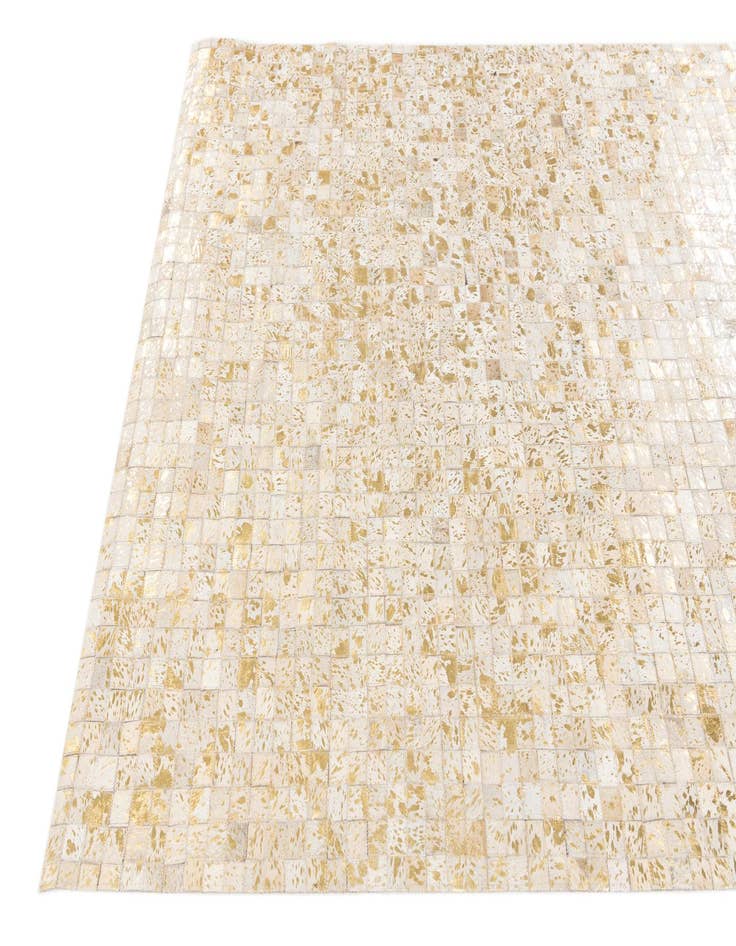 Detail image of 5' x 7' 11 Cowhide Stocks Rug