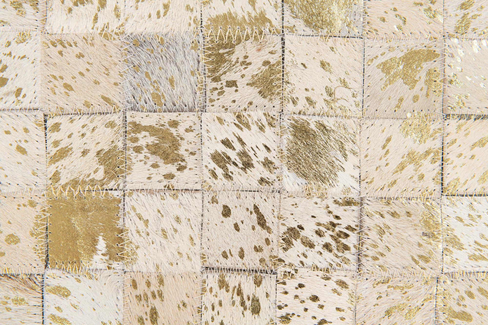 5' 1 x 8' Cowhide Stocks Rug