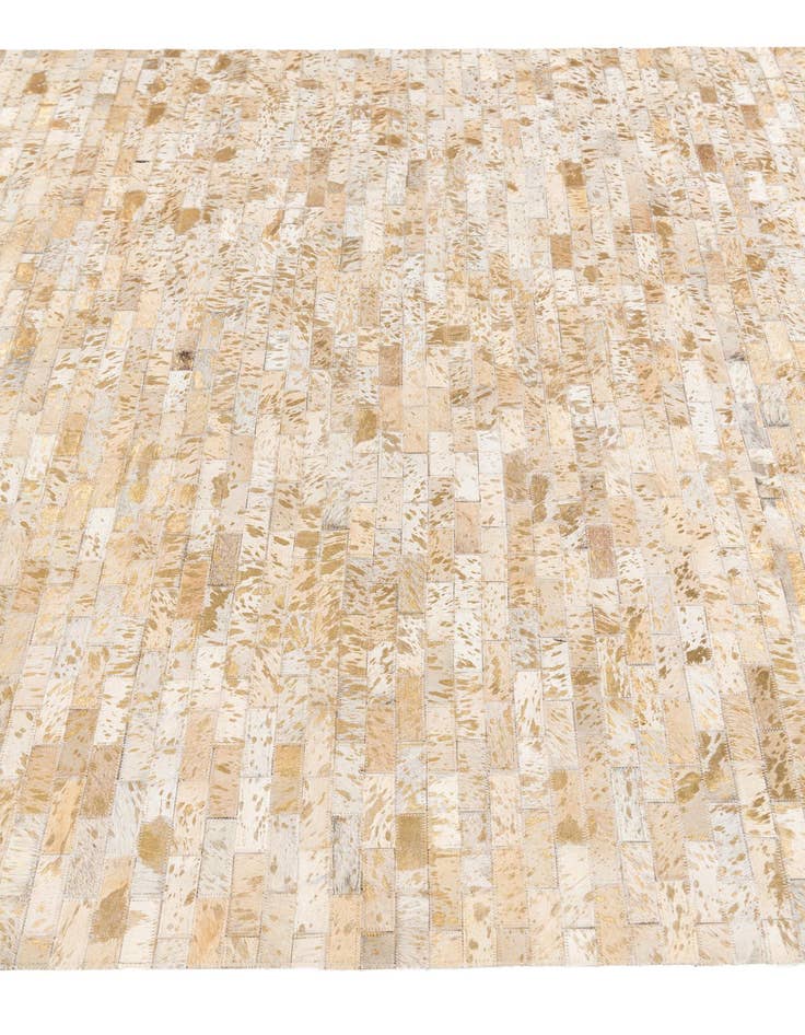 Detail image of 5' 4 x 7' 6 Cowhide Stocks Rug