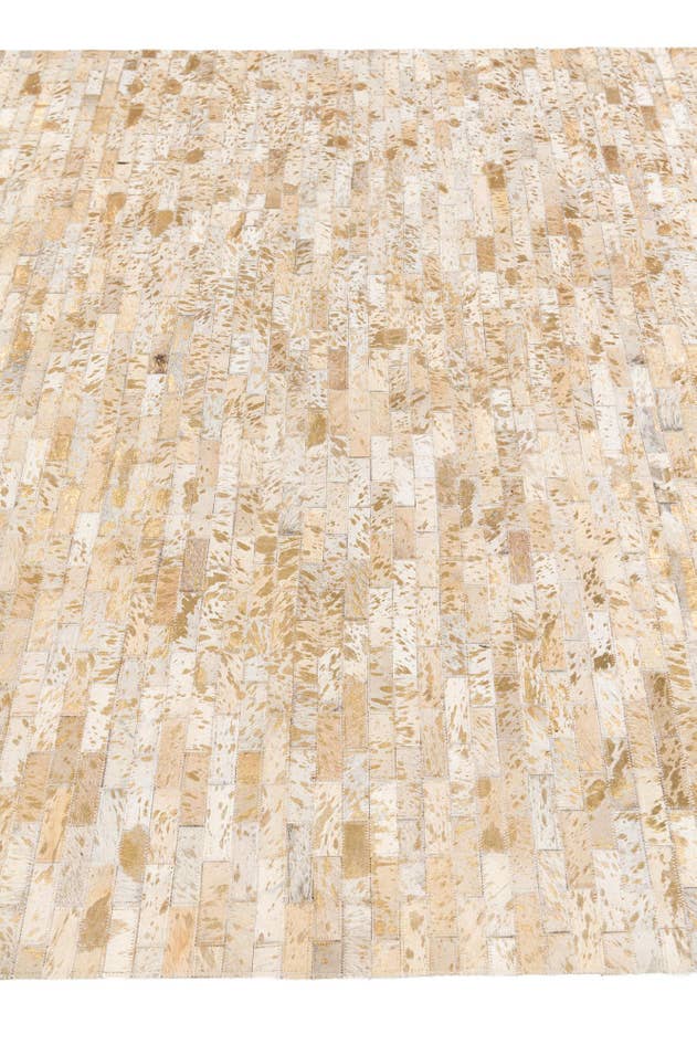 Detail image of 5' 4 x 7' 6 Cowhide Stocks Rug