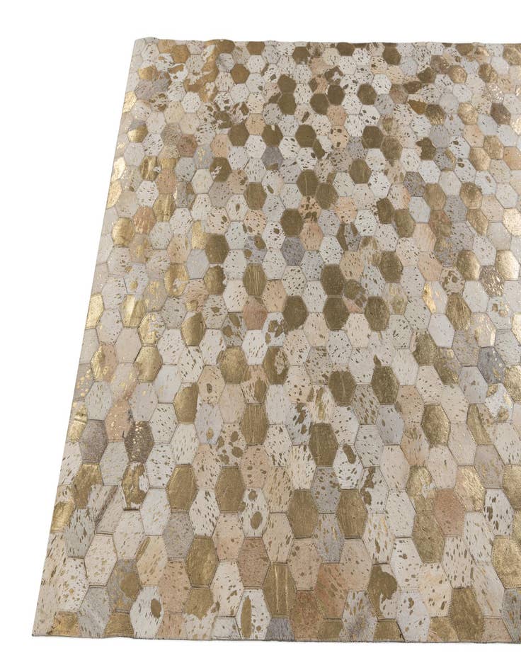 Detail image of 4' 10 x 7' 5 Cowhide Stocks Rug