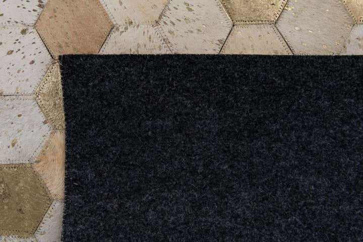 4' 10 x 7' 5 Cowhide Stocks Rug