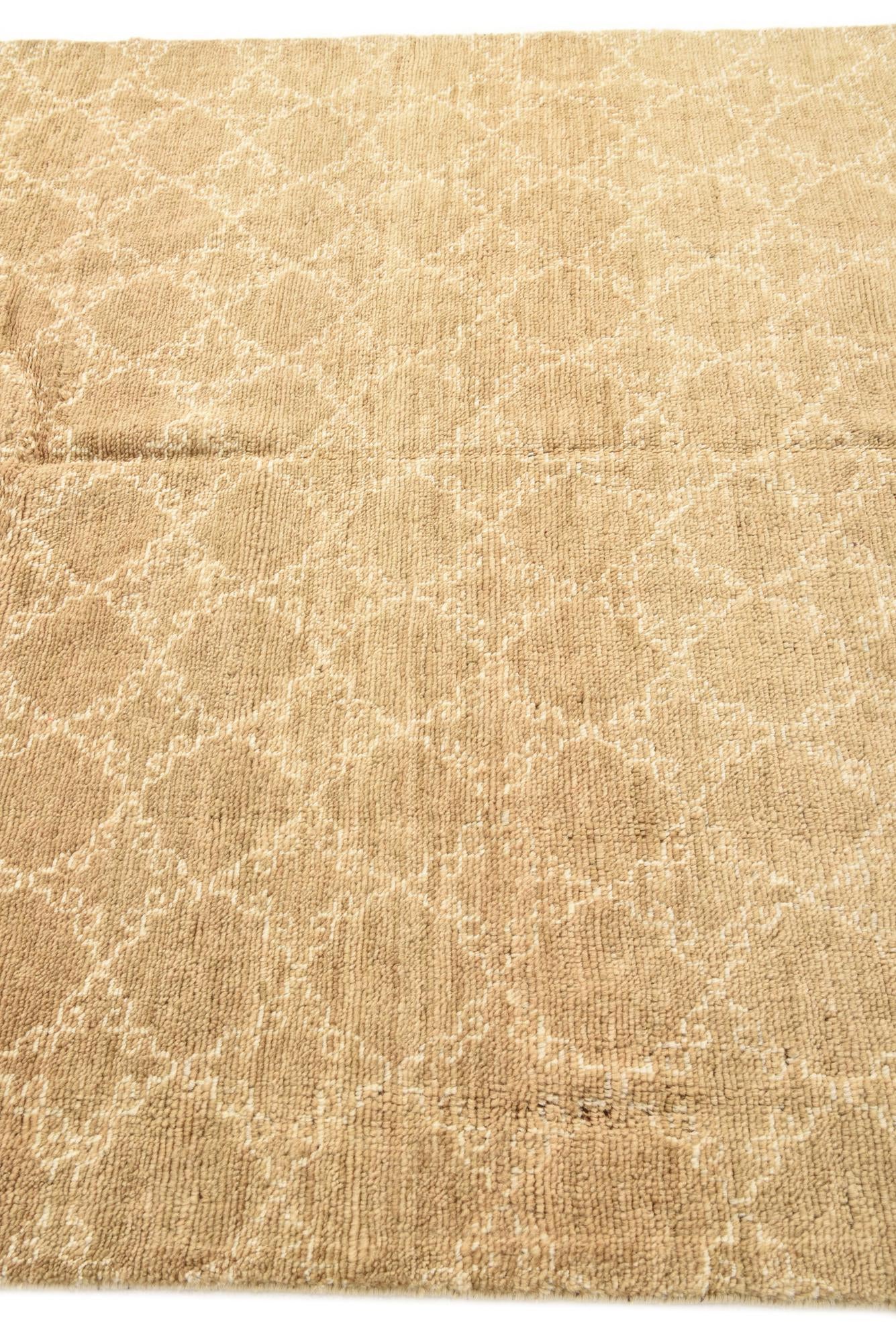 5' 5 x 7' 10 Hand Knotted Darya Wool Rug