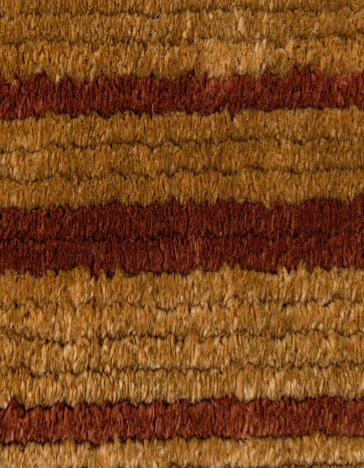 Detail image of 5' 3 x 7' Gemstone Rug