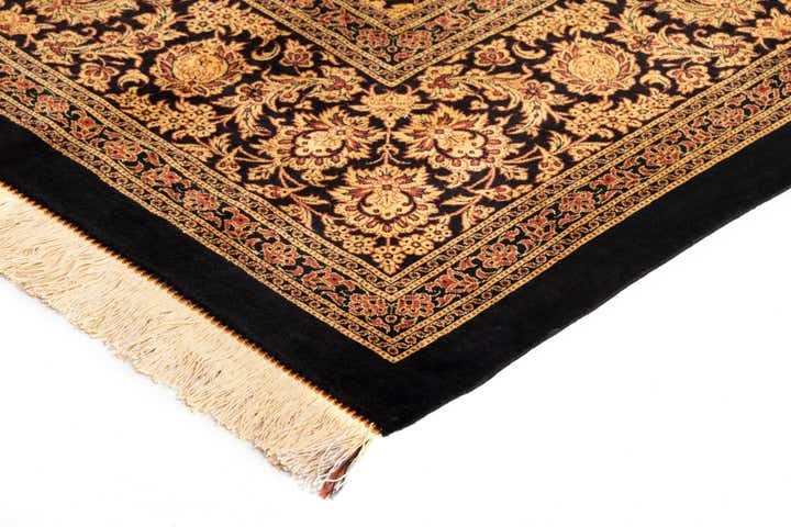 6' 7 x 9' 9 Ghom Silk Rug