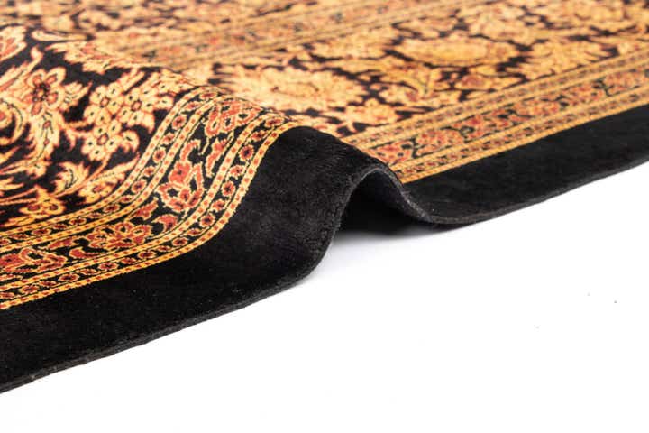 6' 7 x 9' 9 Ghom Silk Rug