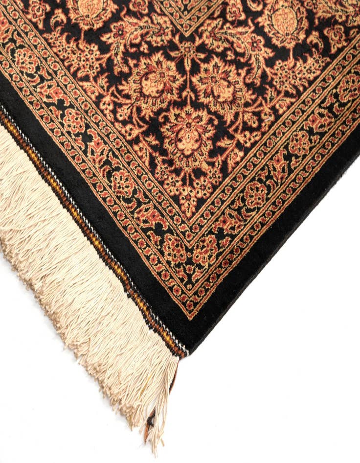 Detail image of 6' 5 x 9' 7 Ghom Silk Rug