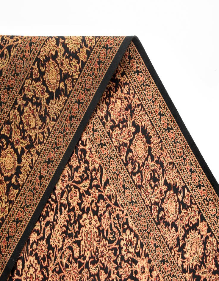 Detail image of 6' 5 x 9' 7 Ghom Silk Rug