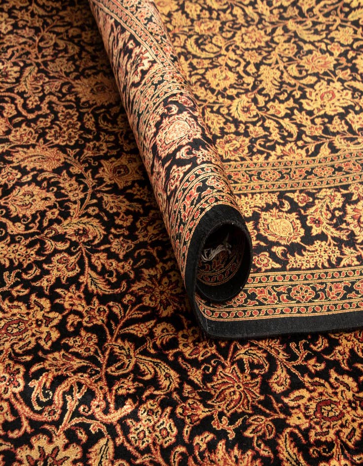 Detail image of 6' 5 x 9' 7 Ghom Silk Rug