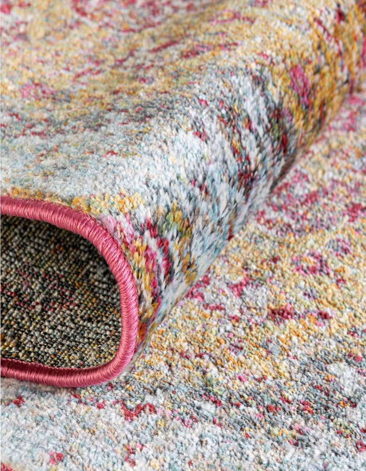 Detail image of 5' 5 x 8' Havana Rug