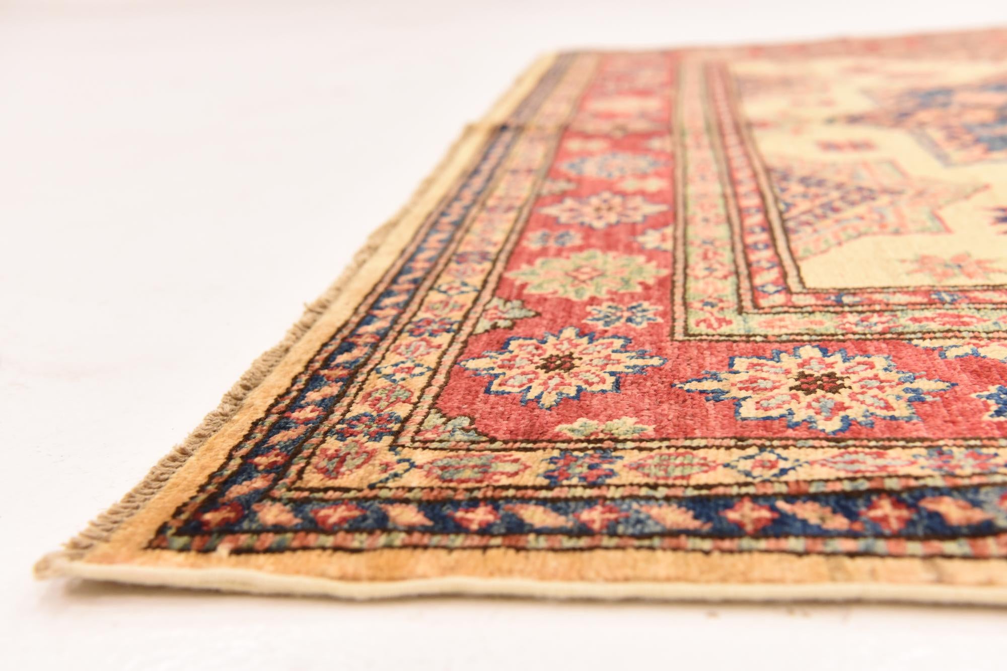 5' 8 x 7' 8 Hand Knotted Kazak Oriental Rug