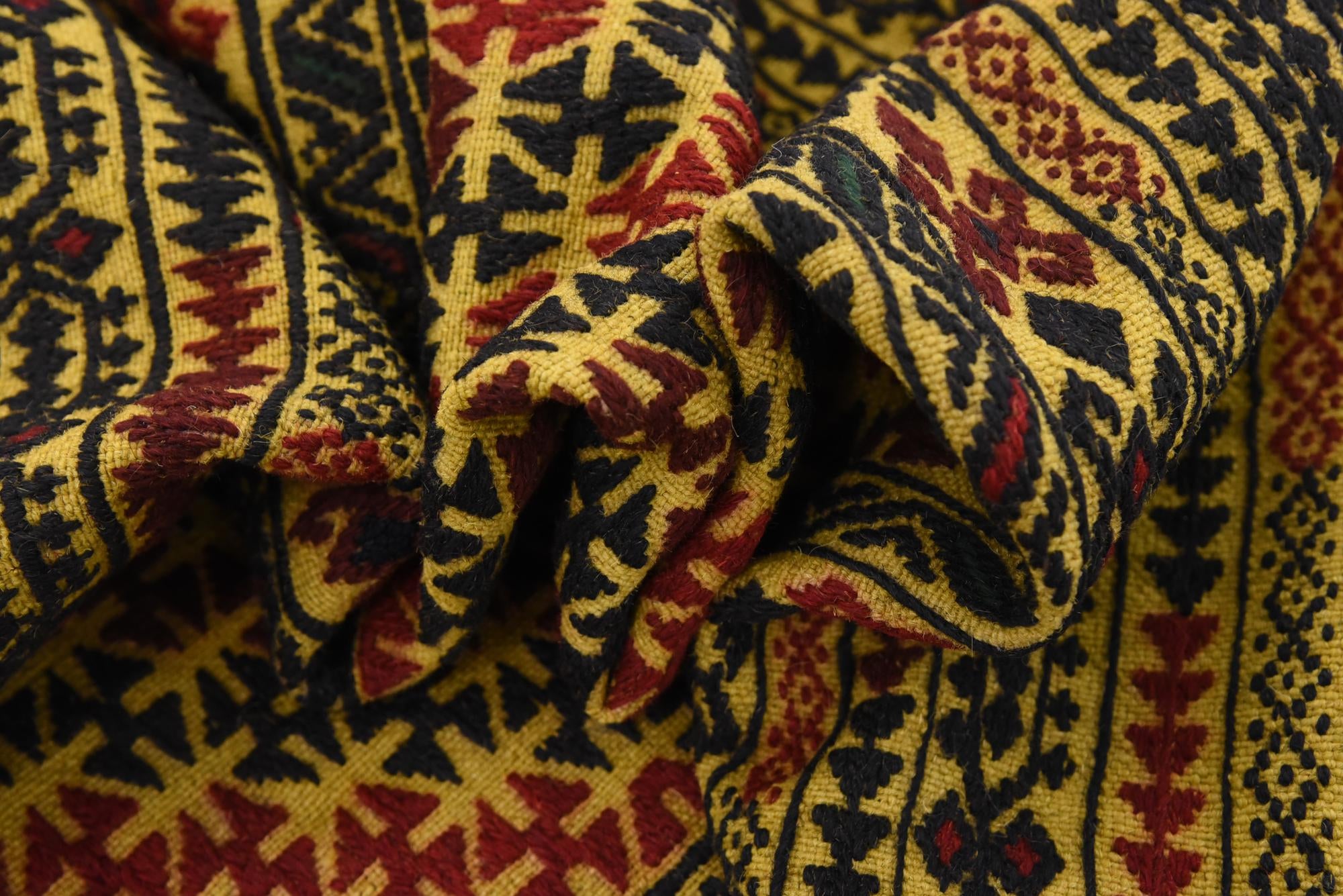 3' 10 x 6' 2 Hand Woven Kilim Afghan Wool Rug