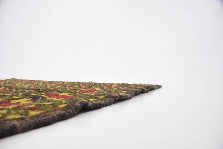 Detail image of 3' 10 x 6' Hand Woven Kilim Afghan Wool Rug
