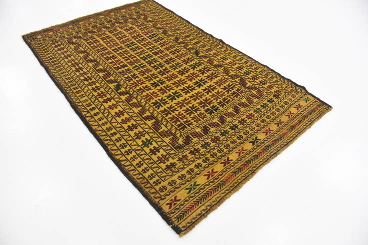 Detail image of 4' x 6' 7 Hand Woven Kilim Afghan Wool Rug