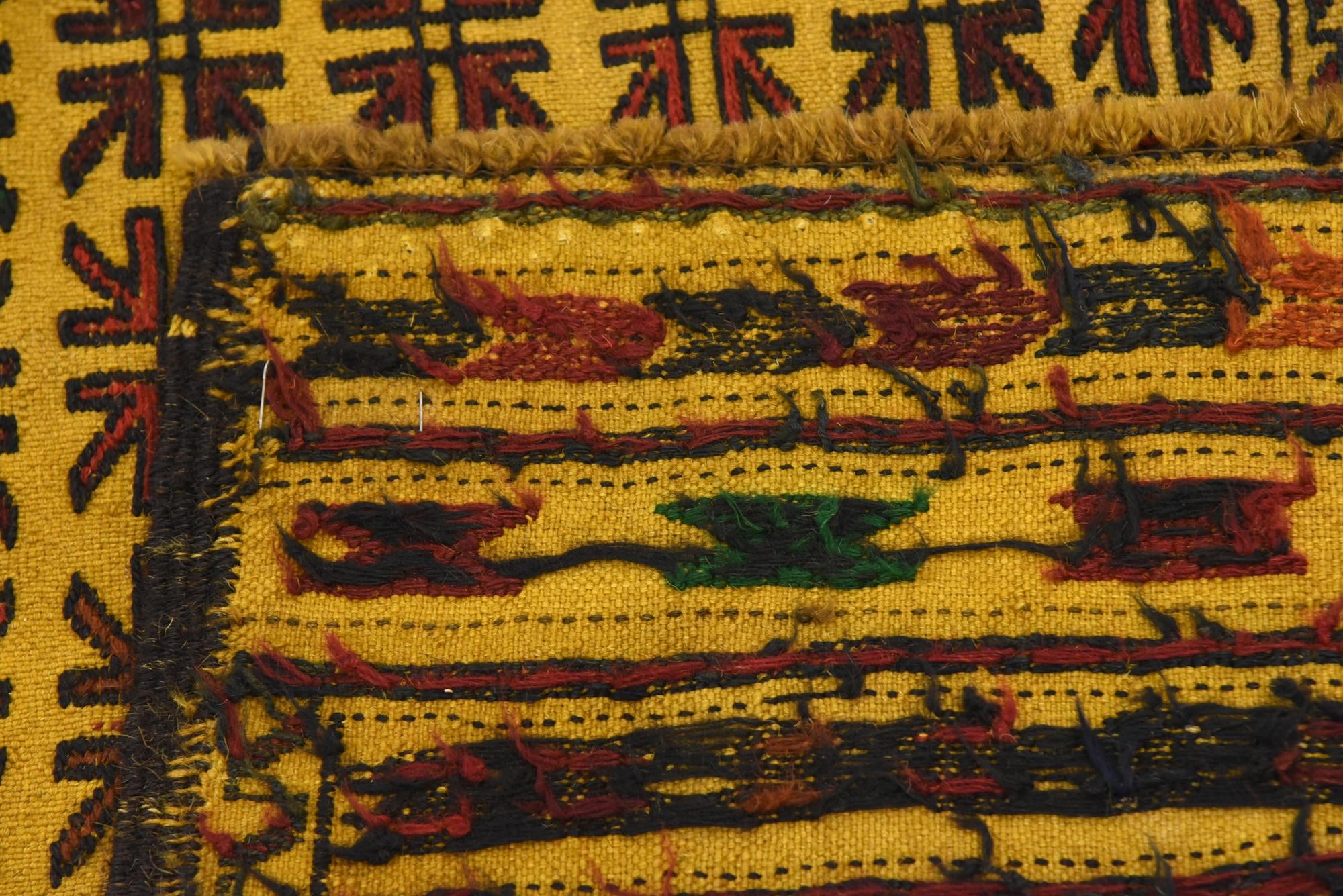 4' x 6' 7 Hand Woven Kilim Afghan Wool Rug
