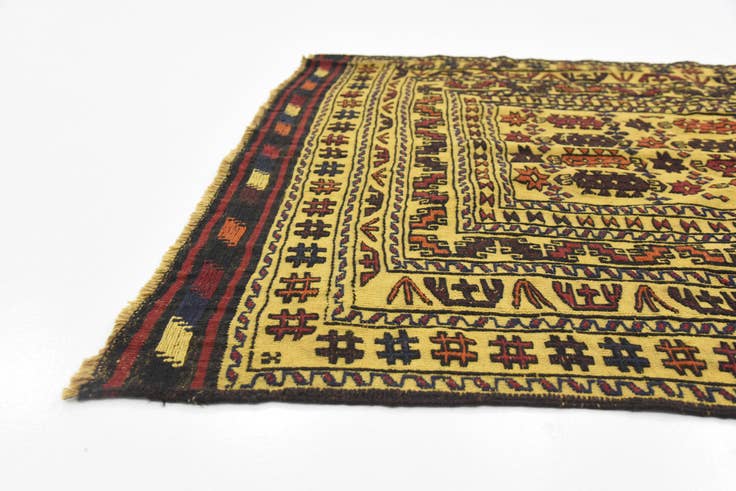 Detail image of 4' 2 x 6' 4 Hand Woven Kilim Afghan Wool Rug