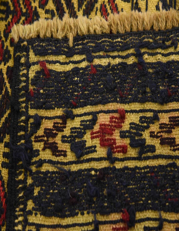 Detail image of 4' 2 x 6'  Hand Woven Kilim Afghan Wool Rug
