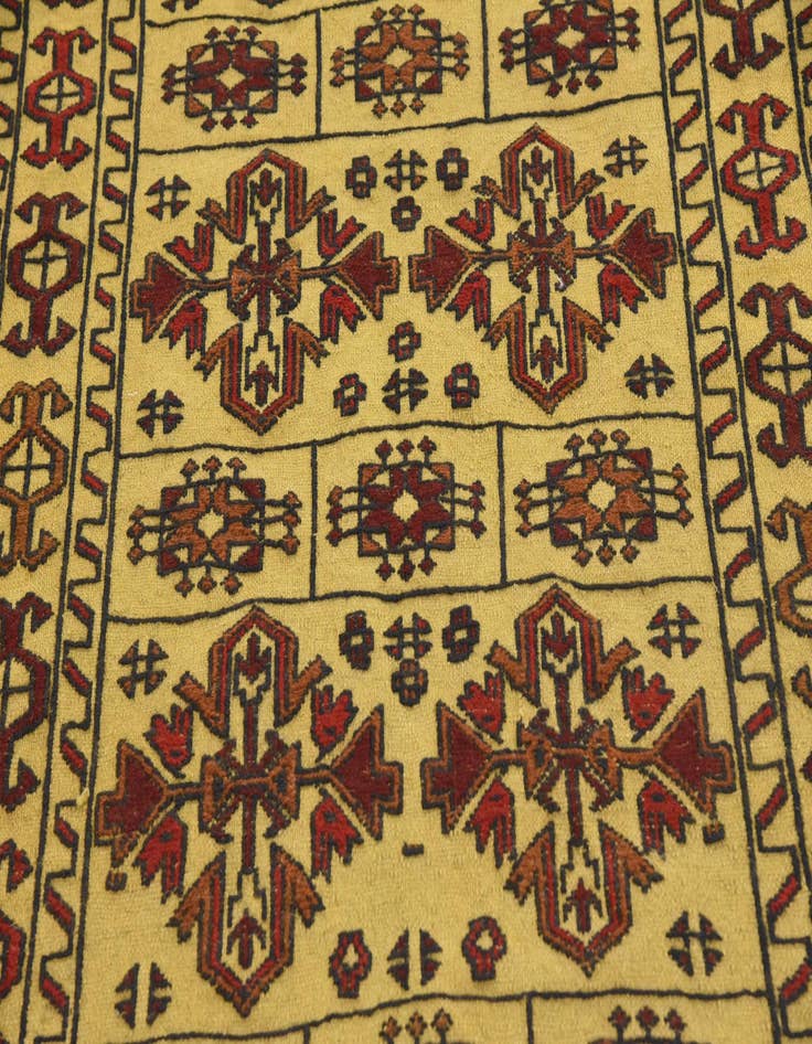 Detail image of 4' 3 x 6' 3  Hand Woven Kilim Afghan Wool Rug