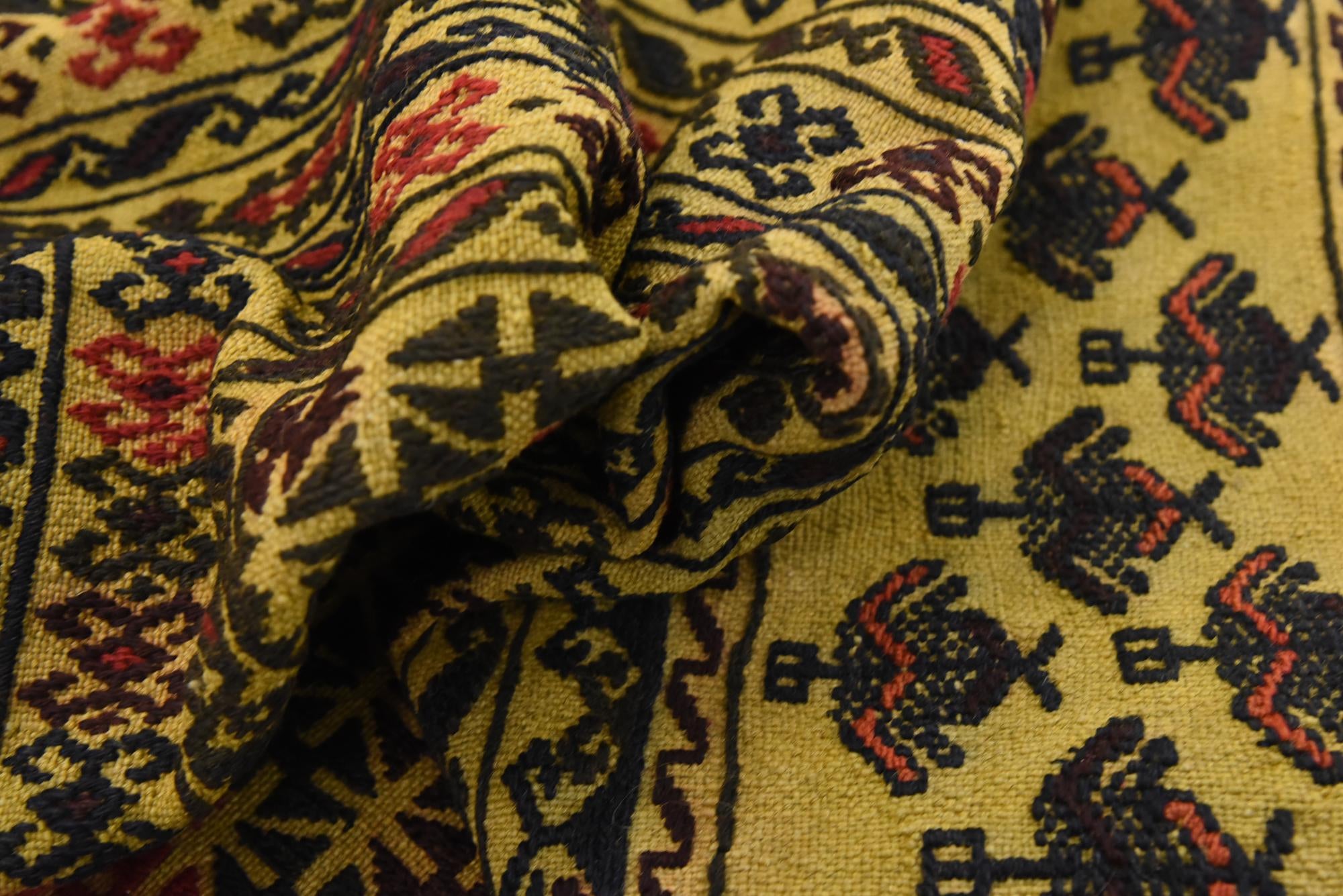 4' 3 x 6' Hand Woven Kilim Afghan Wool Rug