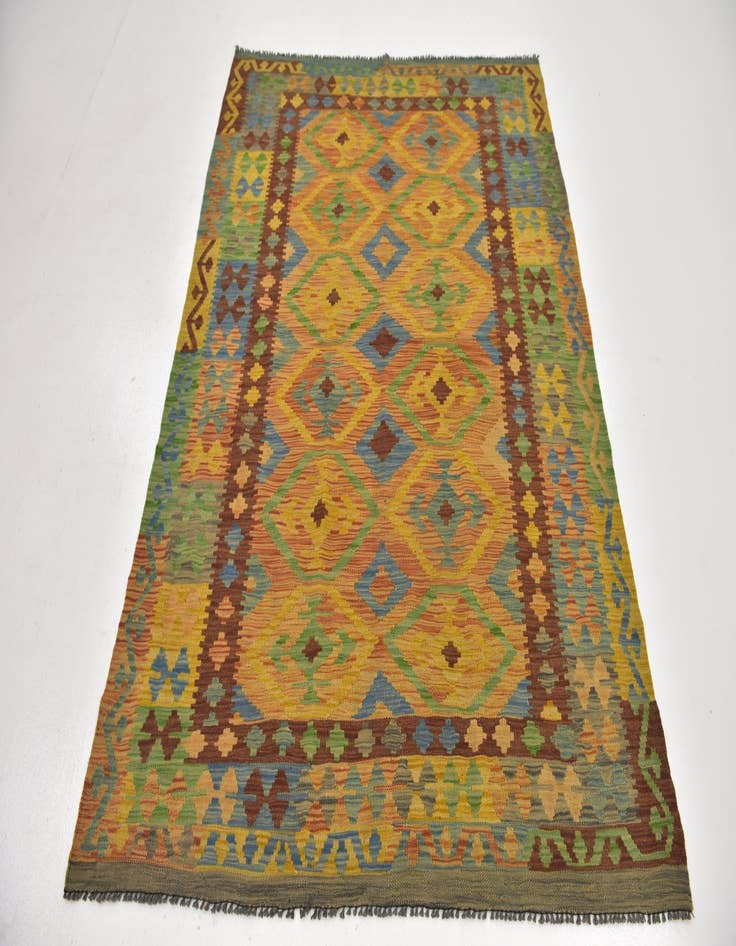 Detail image of 5' x 6' 9 Hand Woven Kilim Maymana Wool Rug