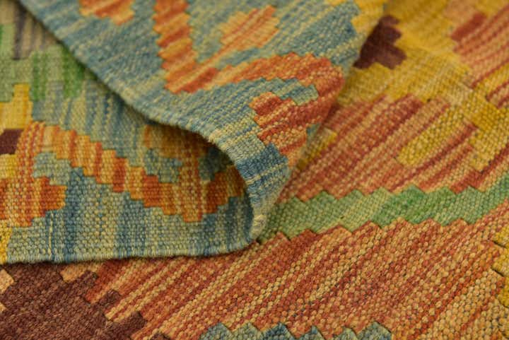 5' x 6' 9 Hand Woven Kilim Maymana Wool Rug