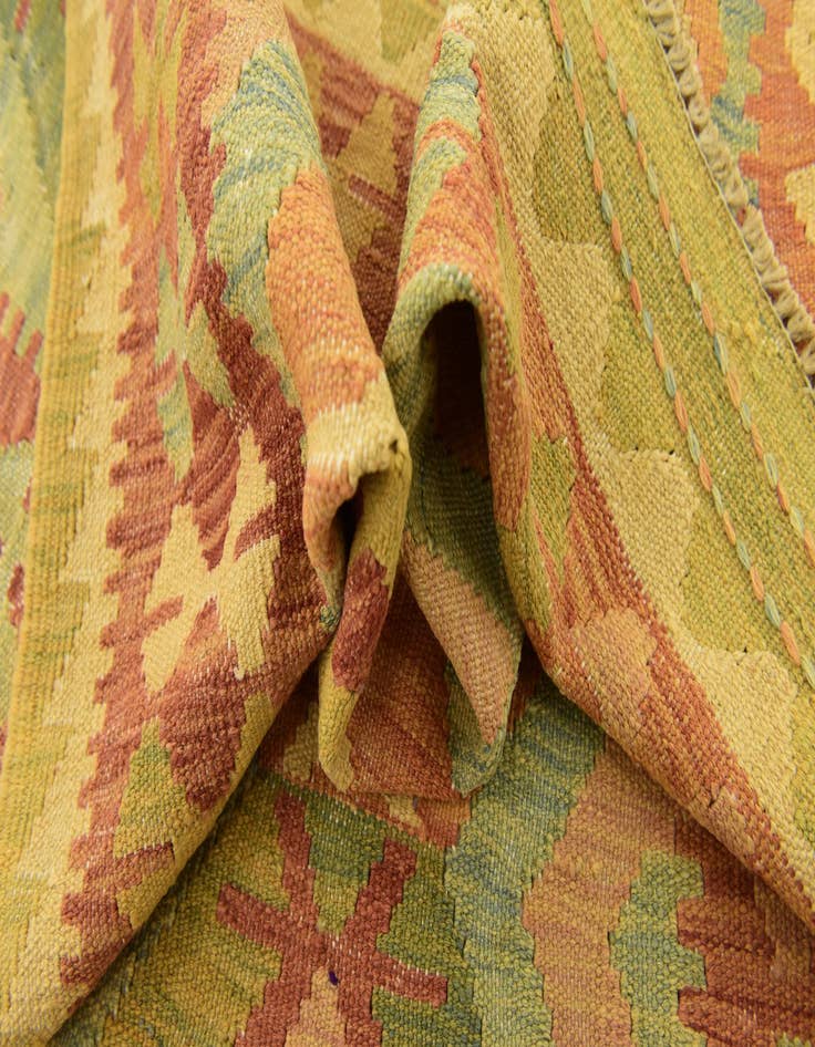 Detail image of 3' x 5'  Hand Woven Kilim Waziri Wool Rug