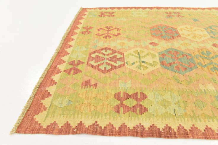 Detail image of 3' x 4' 9 Hand Woven Kilim Waziri Wool Rug