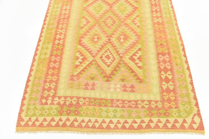 Detail image of 4' 7 x 6' 7 Hand Woven Kilim Waziri Wool Rug