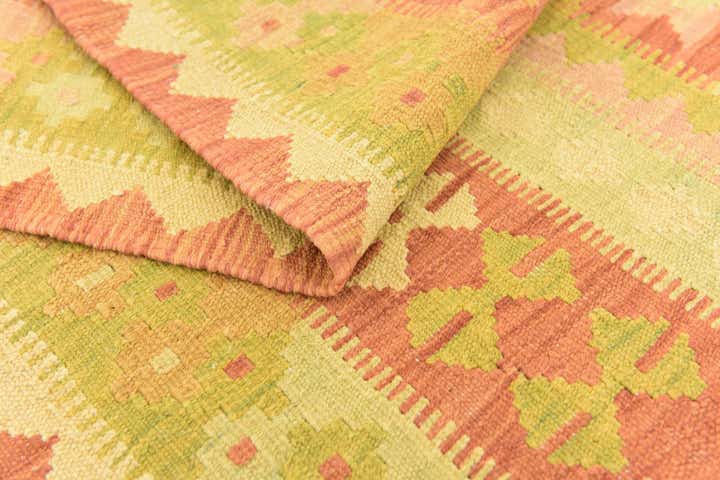 4' 7 x 6' 7 Hand Woven Kilim Waziri Wool Rug