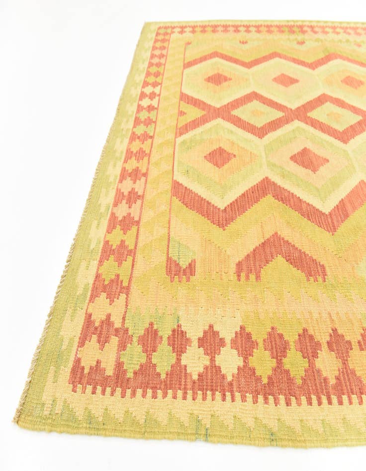 Detail image of 4' 9 x 6' 5  Hand Woven Kilim Waziri Wool Rug