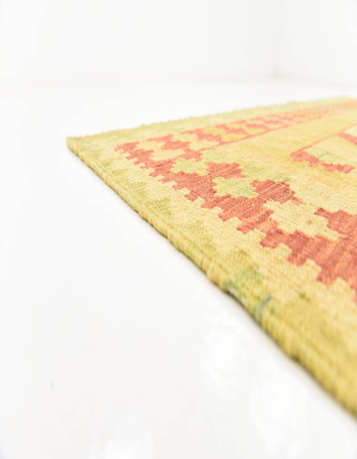 Detail image of 4' 9 x 6' 5  Hand Woven Kilim Waziri Wool Rug