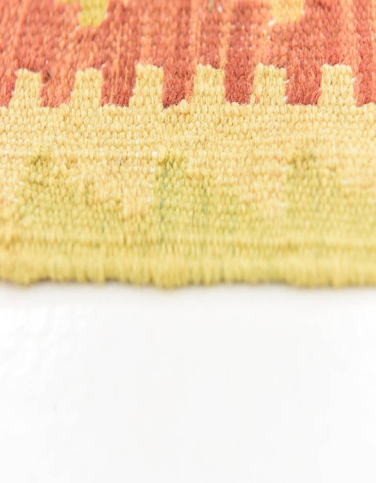 Detail image of 4' 9 x 6' 5  Hand Woven Kilim Waziri Wool Rug