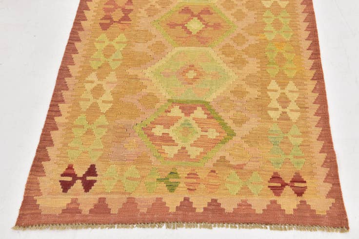 Detail image of 3' 2 x 5' Hand Woven Kilim Waziri Wool Rug